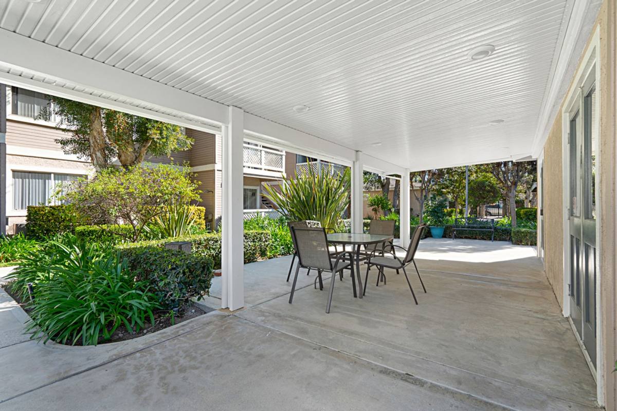 Apartment for rent at 1805 E Cortez St, West Covina, CA 91791