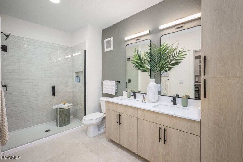Apartment for rent at 8552 Collier Blvd, Naples, FL 34114