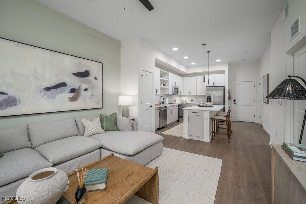 Apartment for rent at 8552 Collier Blvd, Naples, FL 34114