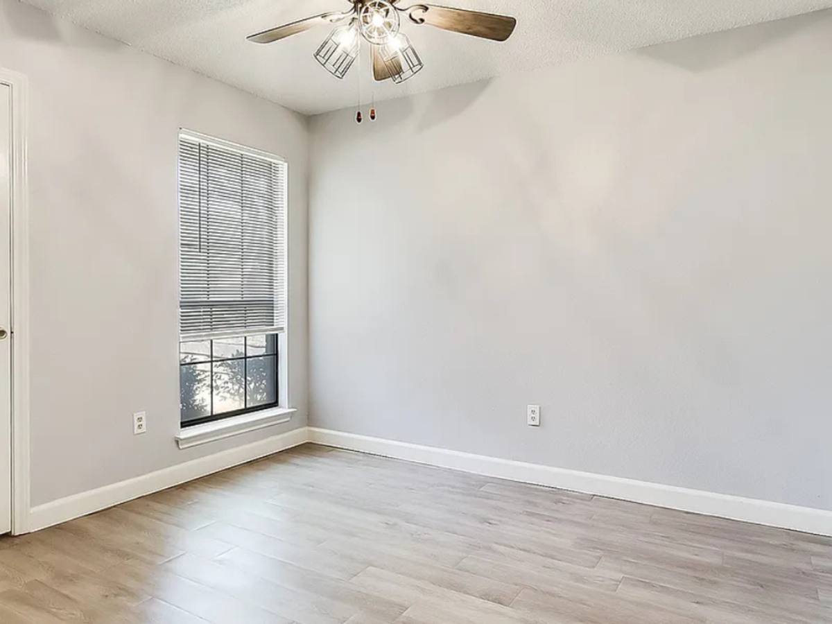 House for rent at 2404 Kingsford Court, Arlington, TX 76017