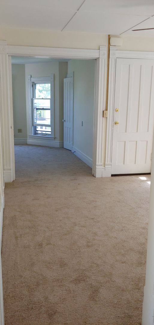 Apartment for rent at 412 Hamilton St, Syracuse, NY 13204