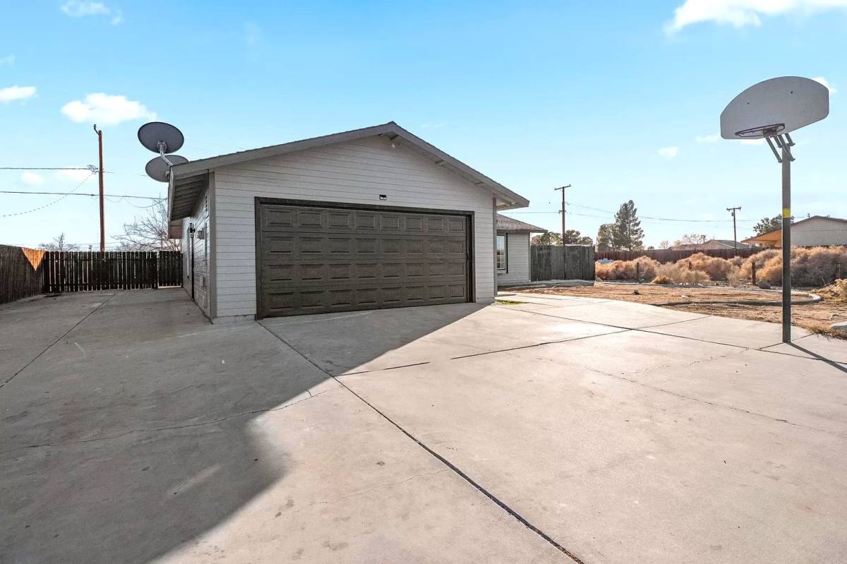 House for rent at 8560 Nipa Ave, California City, CA 93505