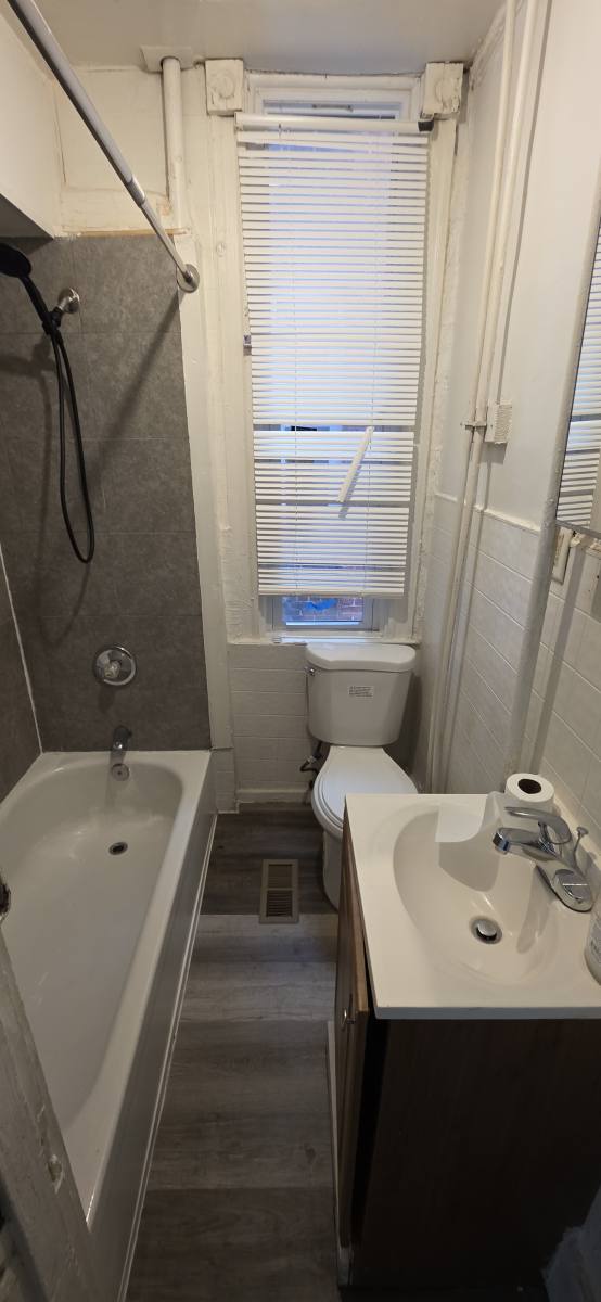 Apartment for rent at 2920 Parkwood Ave, Baltimore, MD 21217