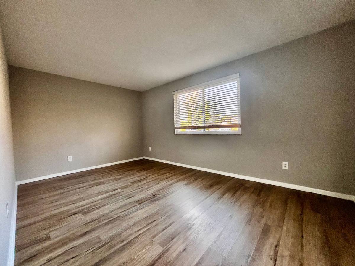 Apartment for rent at 4420 - 4440 Flowerdale Ave, Dayton, OH 45429