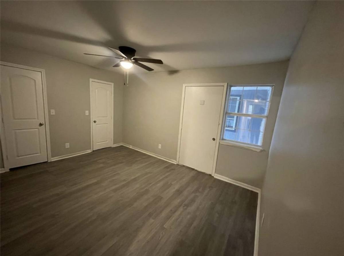 Apartment for rent at 9711 Linkmeadow Lane, Houston, TX 77025