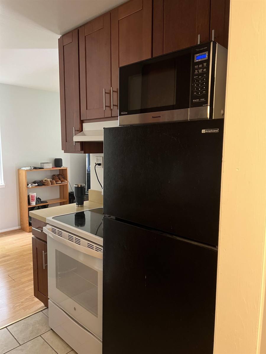 Apartment for rent at 2636 Warring St, Berkeley, CA 94704