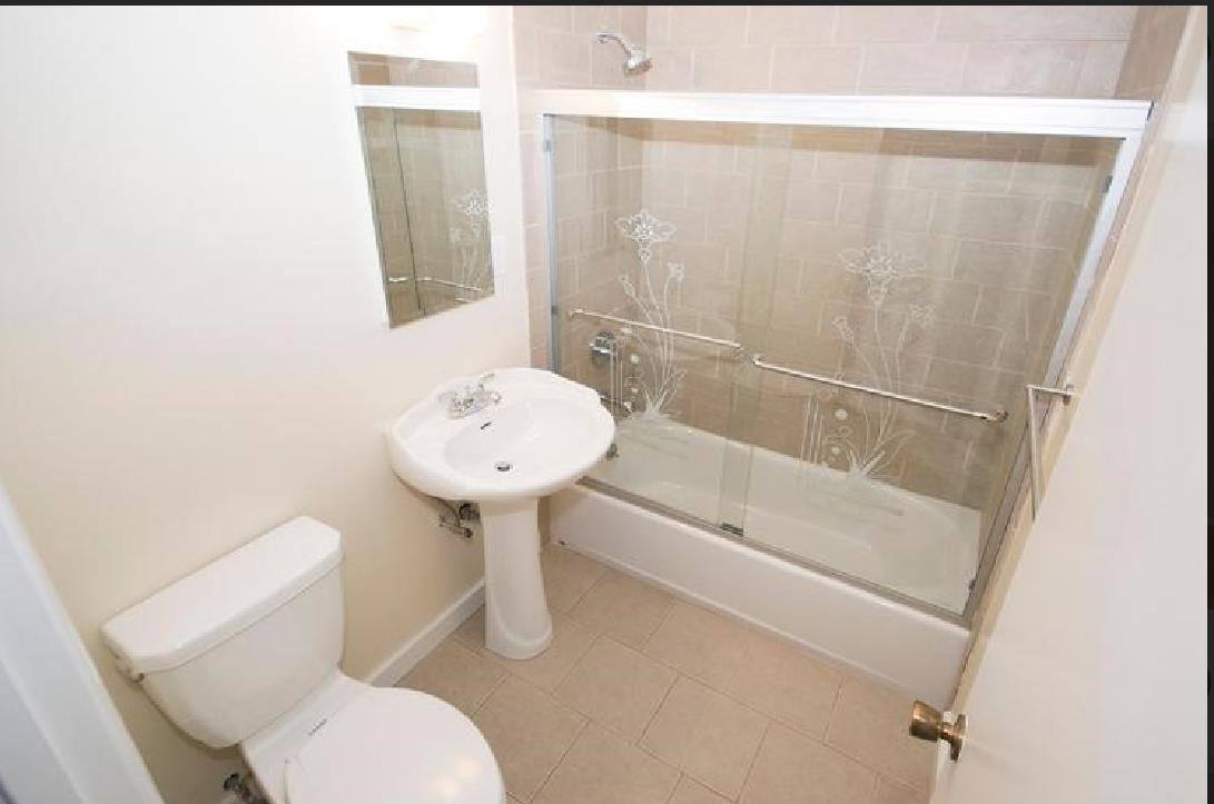 Apartment for rent at 2636 Warring St, Berkeley, CA 94704