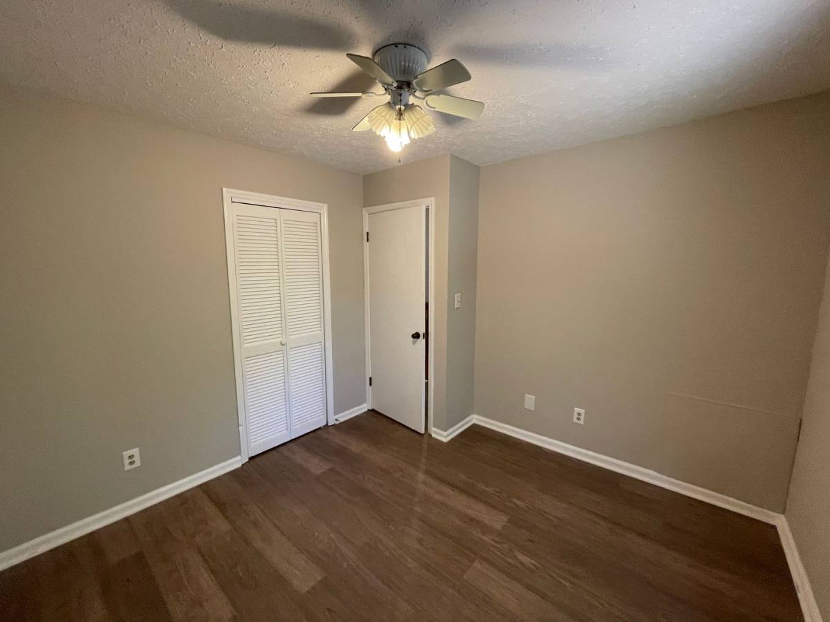 Apartment for rent at 1131 Bridges, Shelby, NC 28152