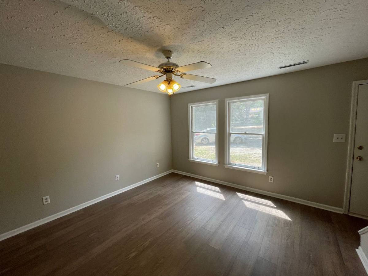 Apartment for rent at 1131 Bridges, Shelby, NC 28152