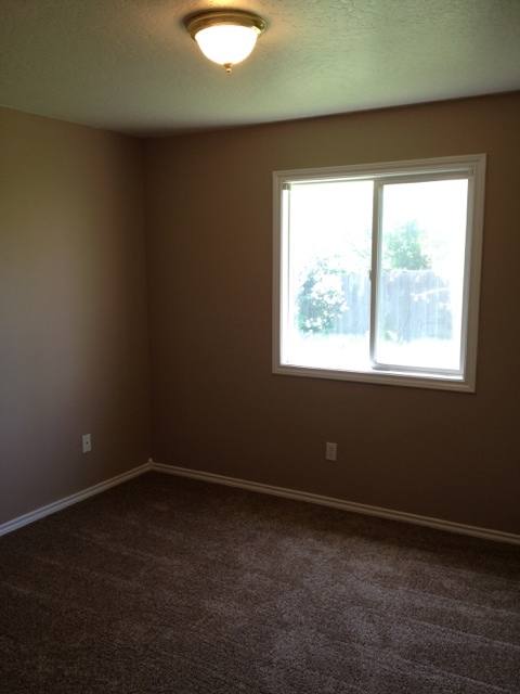 House for rent at 263 N Sunbird Ave, Kuna, ID 83634
