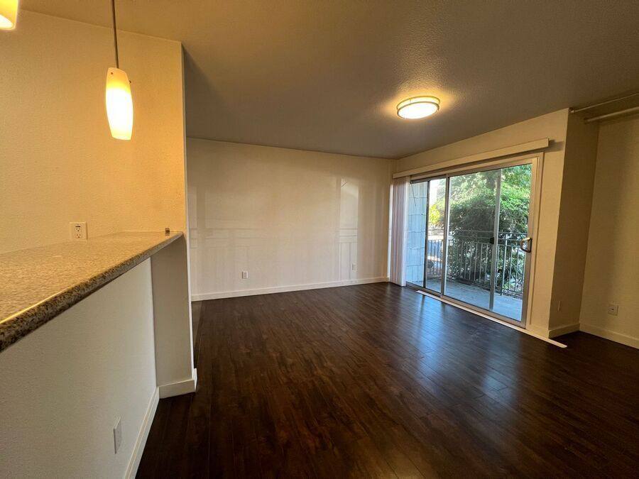 Apartment for rent at 2240 Blake St #106, Berkeley, CA 94704
