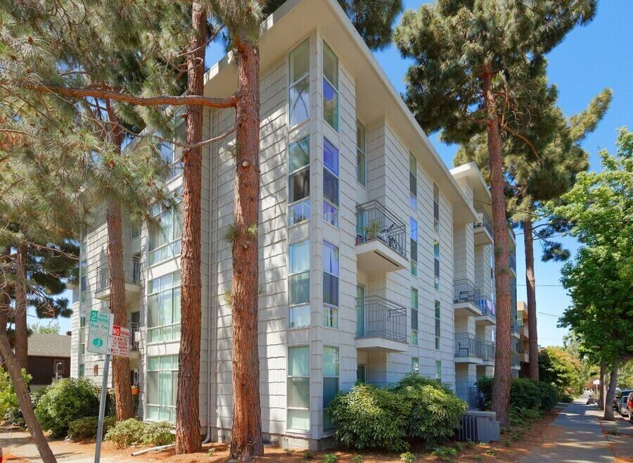 Apartment for rent at 2240 Blake St #106, Berkeley, CA 94704