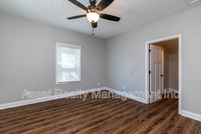 House for rent at 1715 Fay St, Knoxville, TN 37921