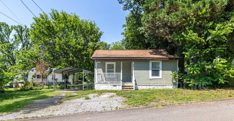House for rent at 1715 Fay St, Knoxville, TN 37921