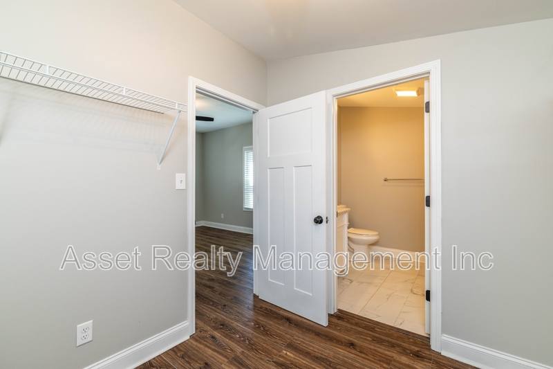 House for rent at 1715 Fay St, Knoxville, TN 37921