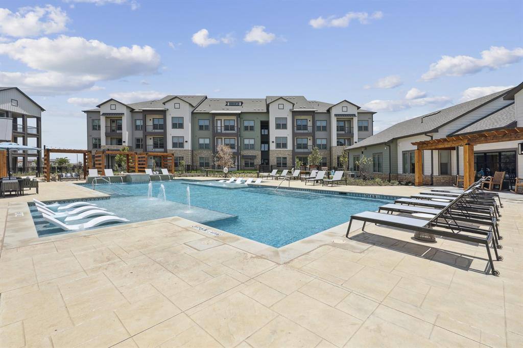Apartment for rent at 9301 Brewer Blvd, Fort Worth, TX 76123