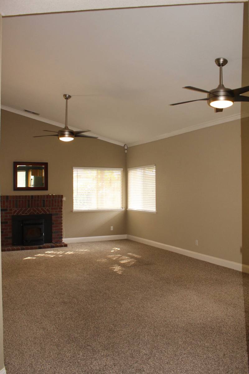 House for rent at 542 Shanghai Bend Rd, Yuba City, CA 95991