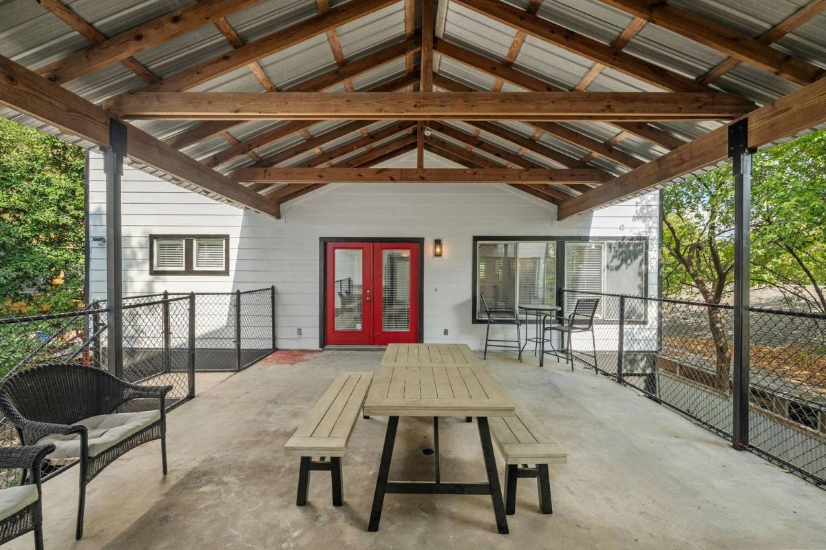 House for rent at 3412-B Speedway, Austin, TX 78705