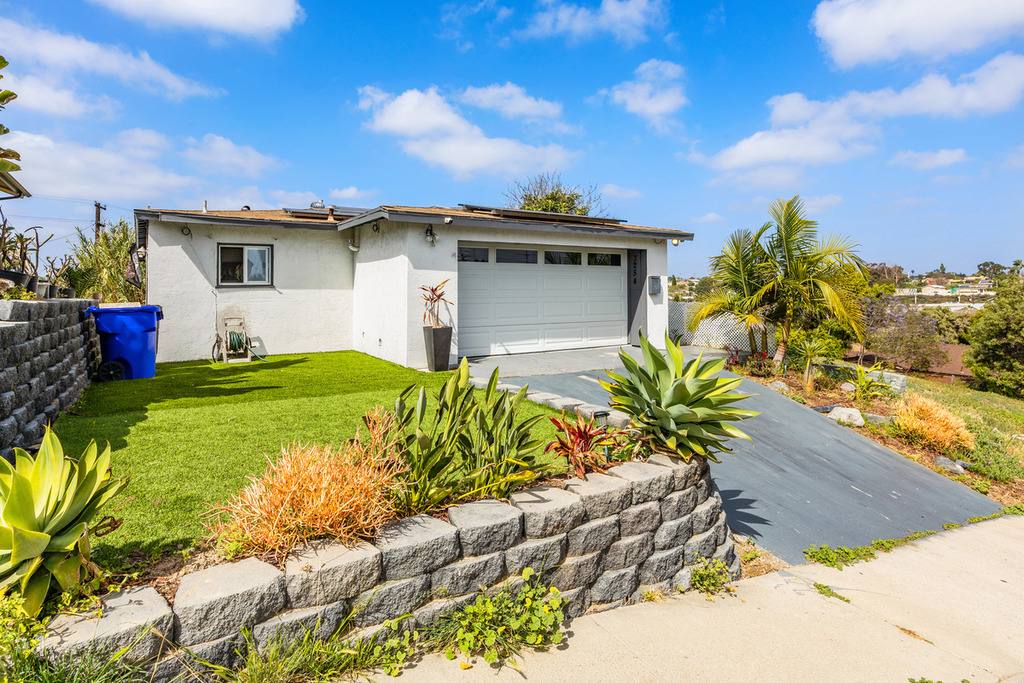Apartment for rent at 3254 Logan Ave, San Diego, CA 92113