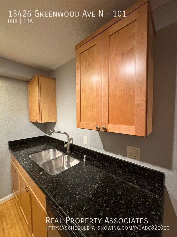 Condo for rent at 13426 Greenwood Ave N #101, Seattle, WA 98133