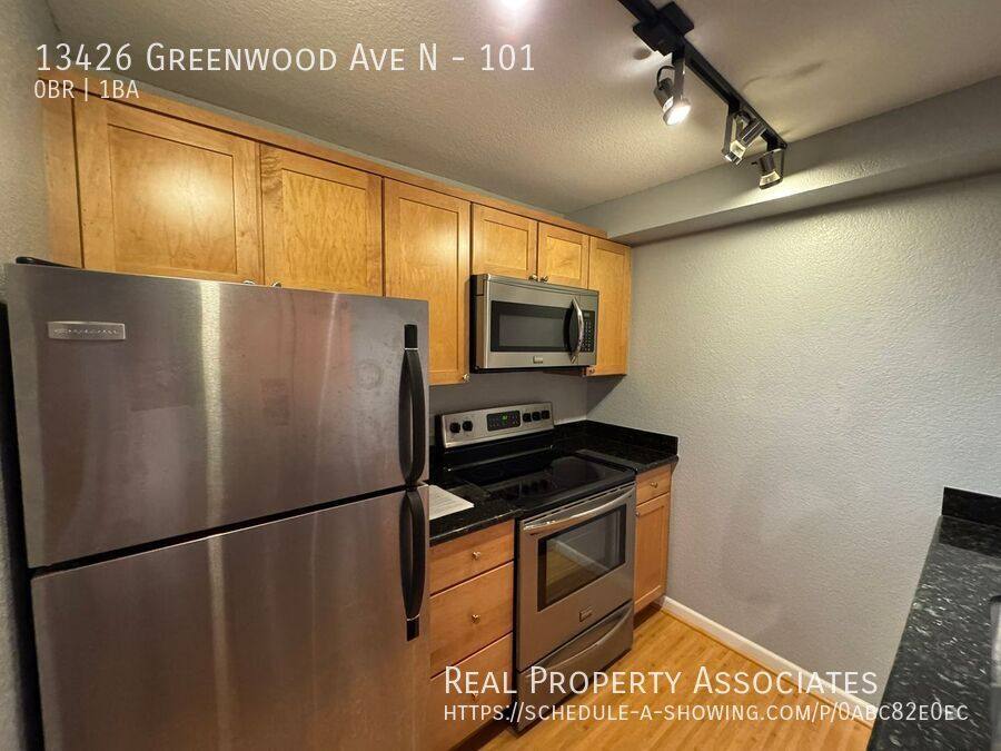Condo for rent at 13426 Greenwood Ave N #101, Seattle, WA 98133