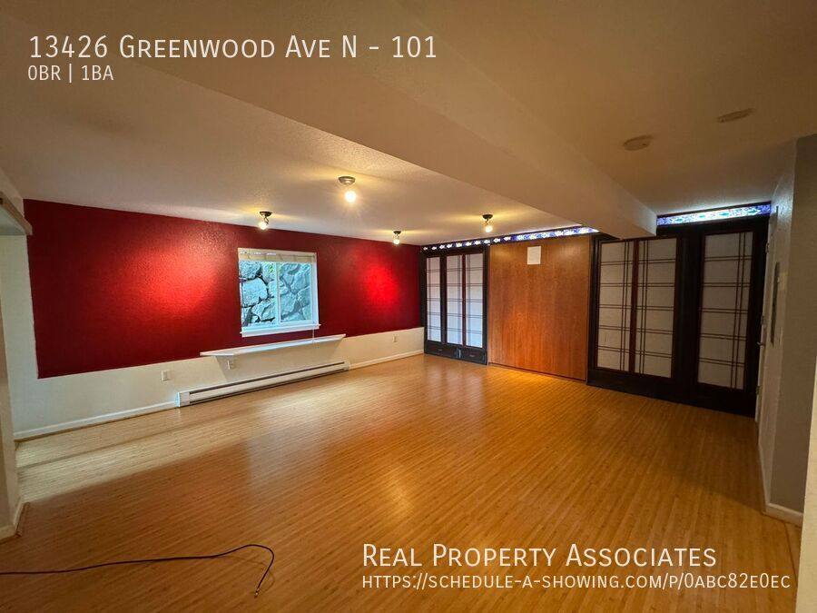 Condo for rent at 13426 Greenwood Ave N #101, Seattle, WA 98133