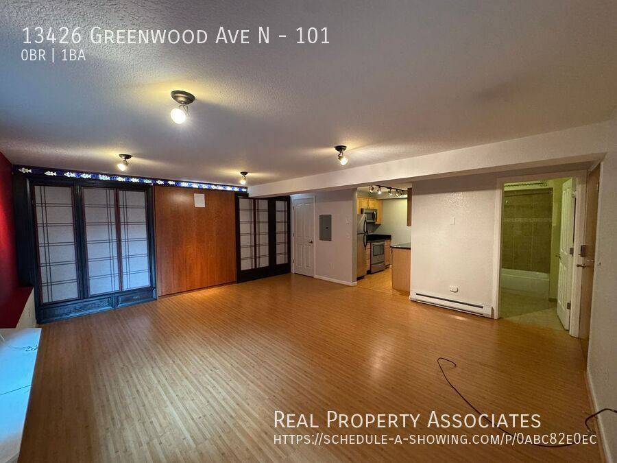 Condo for rent at 13426 Greenwood Ave N #101, Seattle, WA 98133