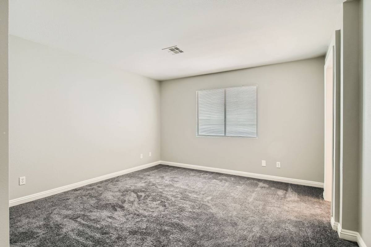 House for rent at 3862 Blue Wave Dr, Las Vegas, NV 89115
