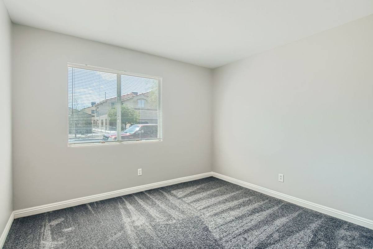 House for rent at 3862 Blue Wave Dr, Las Vegas, NV 89115