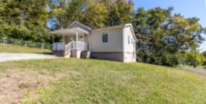 House for rent at 934 Ohio Ave, Knoxville, TN 37921