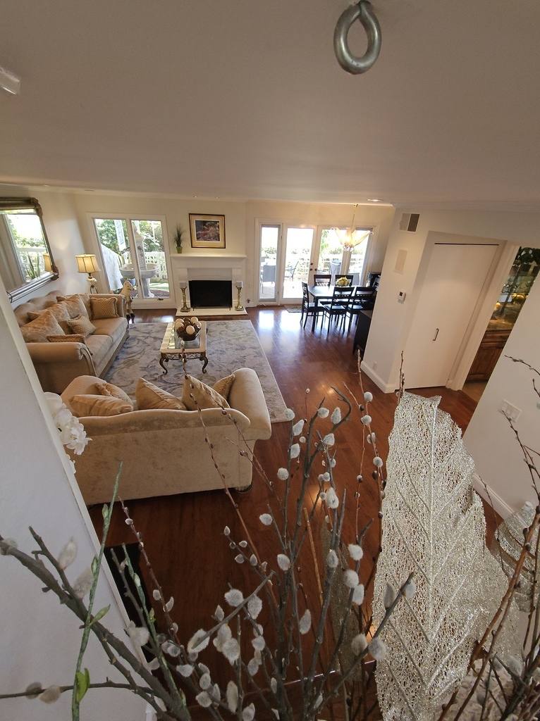 Townhouse for rent at 5463 Caminito Agua, La Jolla, CA 92037
