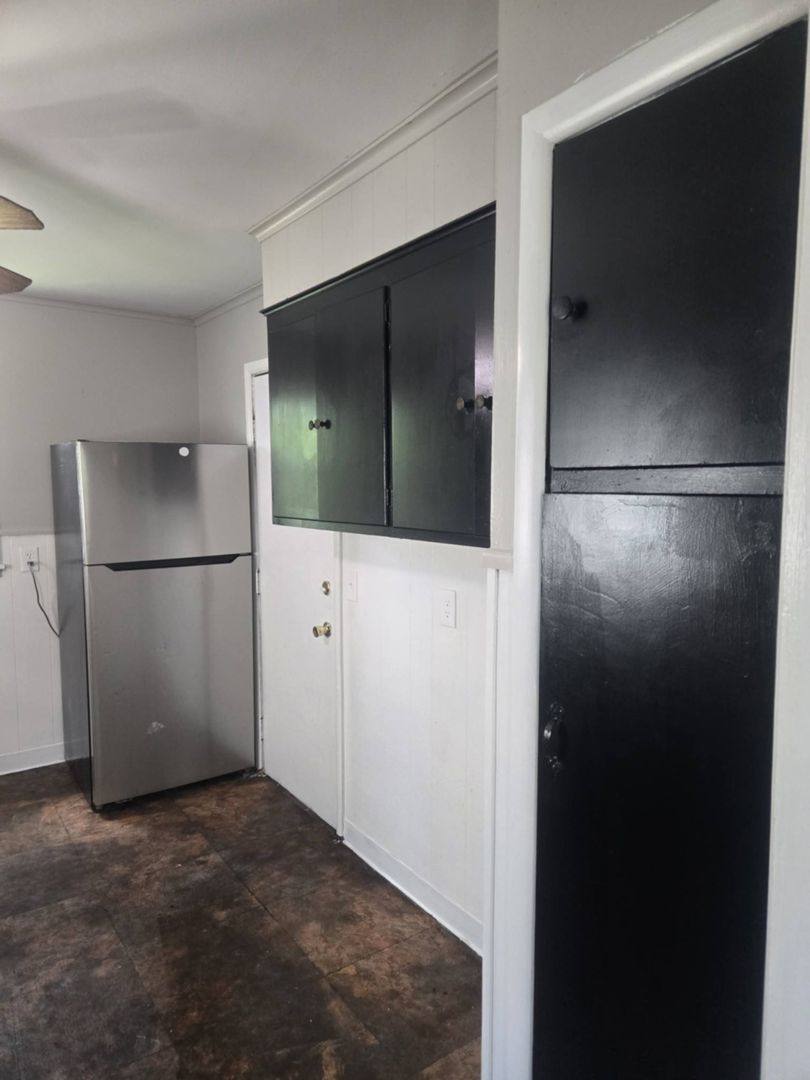 Apartment for rent at 205 Helen St, Syracuse, NY 13203