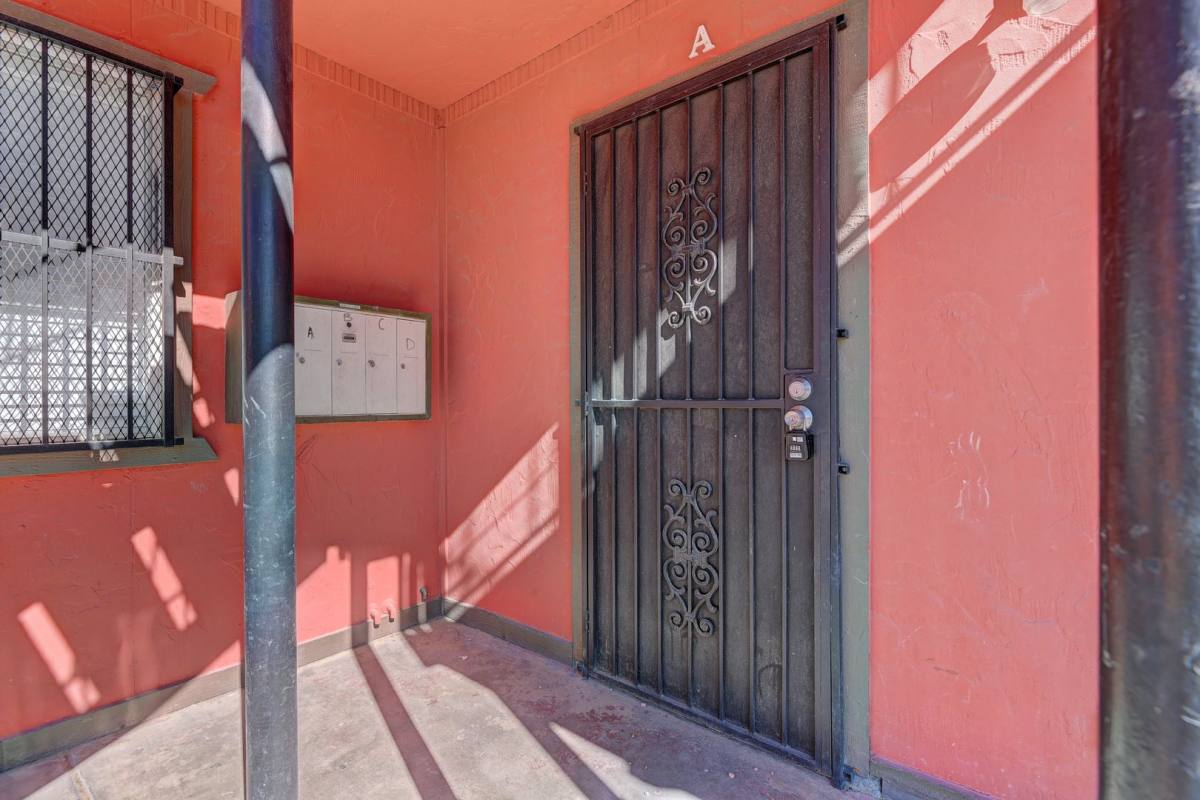 Apartment for rent at 3639 Kolendo Court, Las Vegas, NV 89103