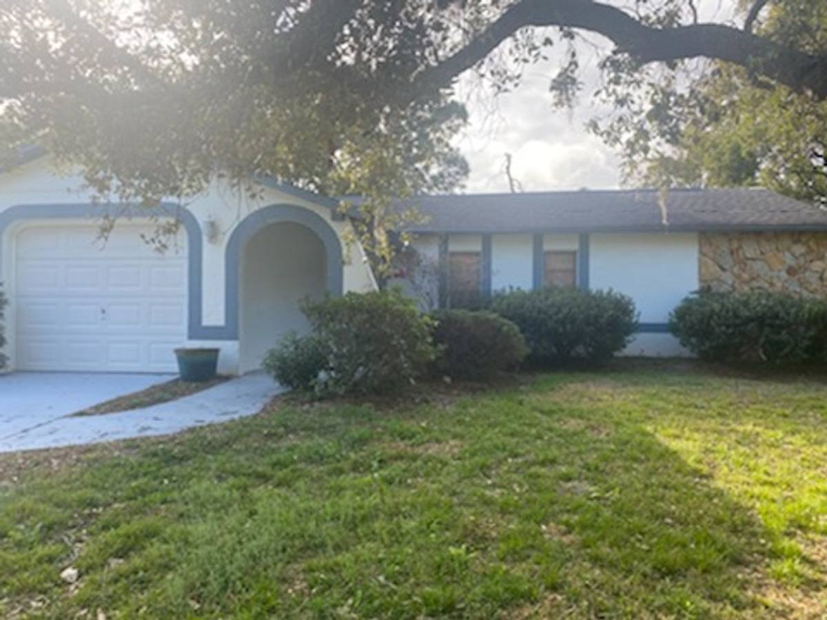House for rent at 2105 Arbuckle Rd, Spring Hill, FL 34608