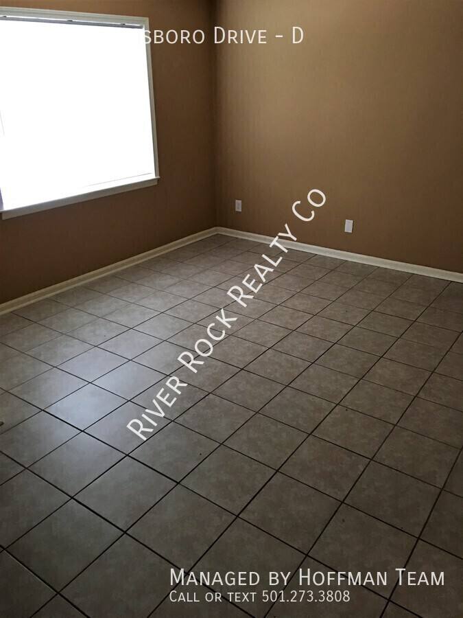 Townhouse for rent at 6111 Queensboro Dr #D, Little Rock, AR 72209
