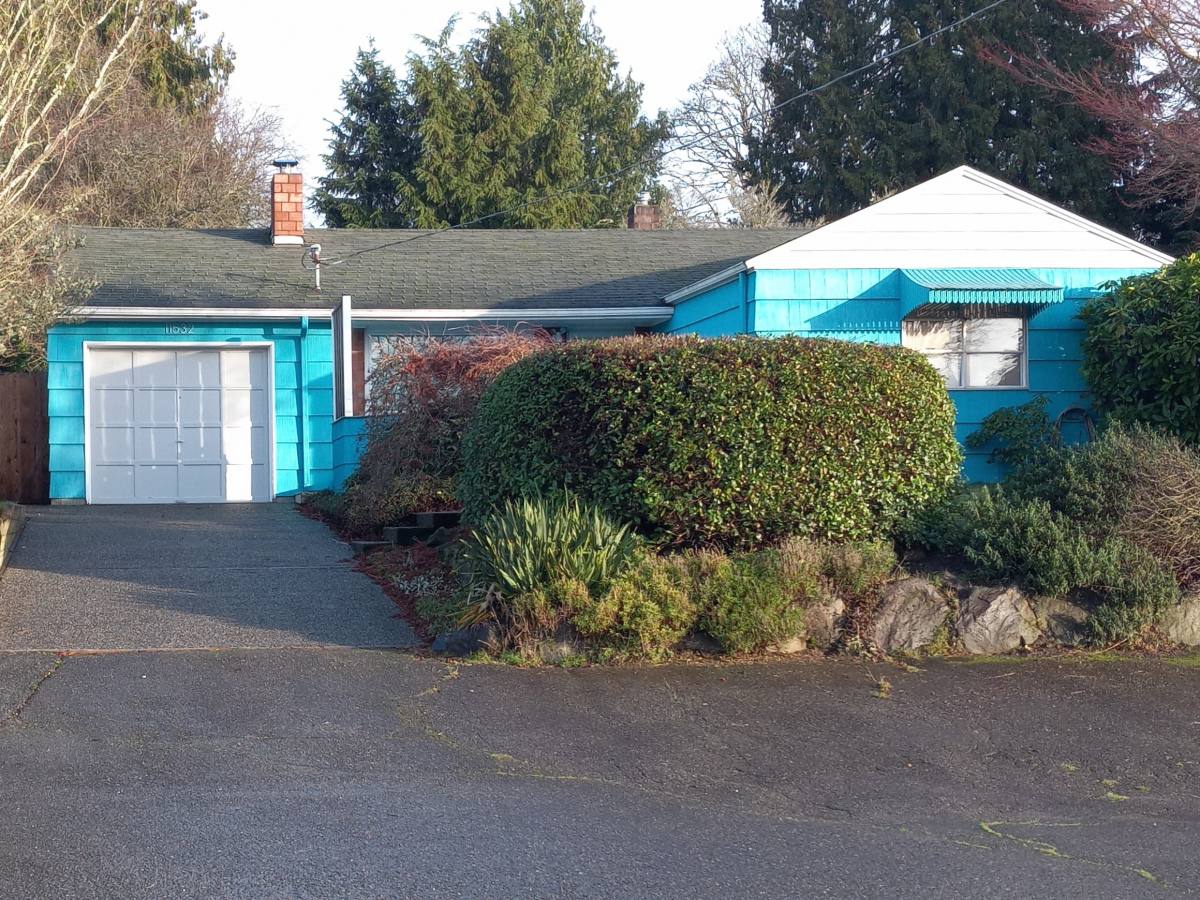 House for rent at 11532 4th Ave NW, Seattle, WA 98177