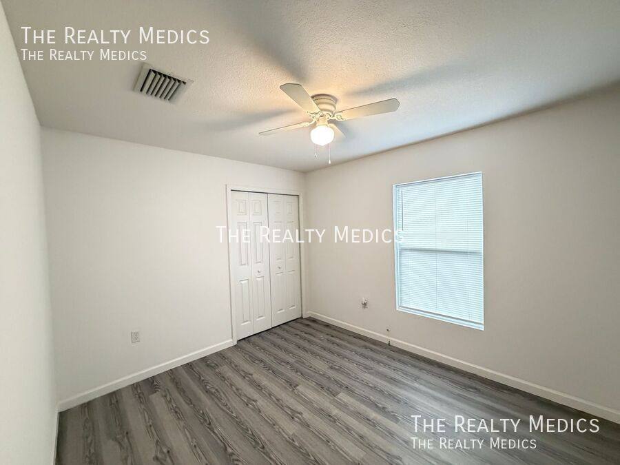 House for rent at 15137 SW 61st Court Rd, Ocala, FL 34473