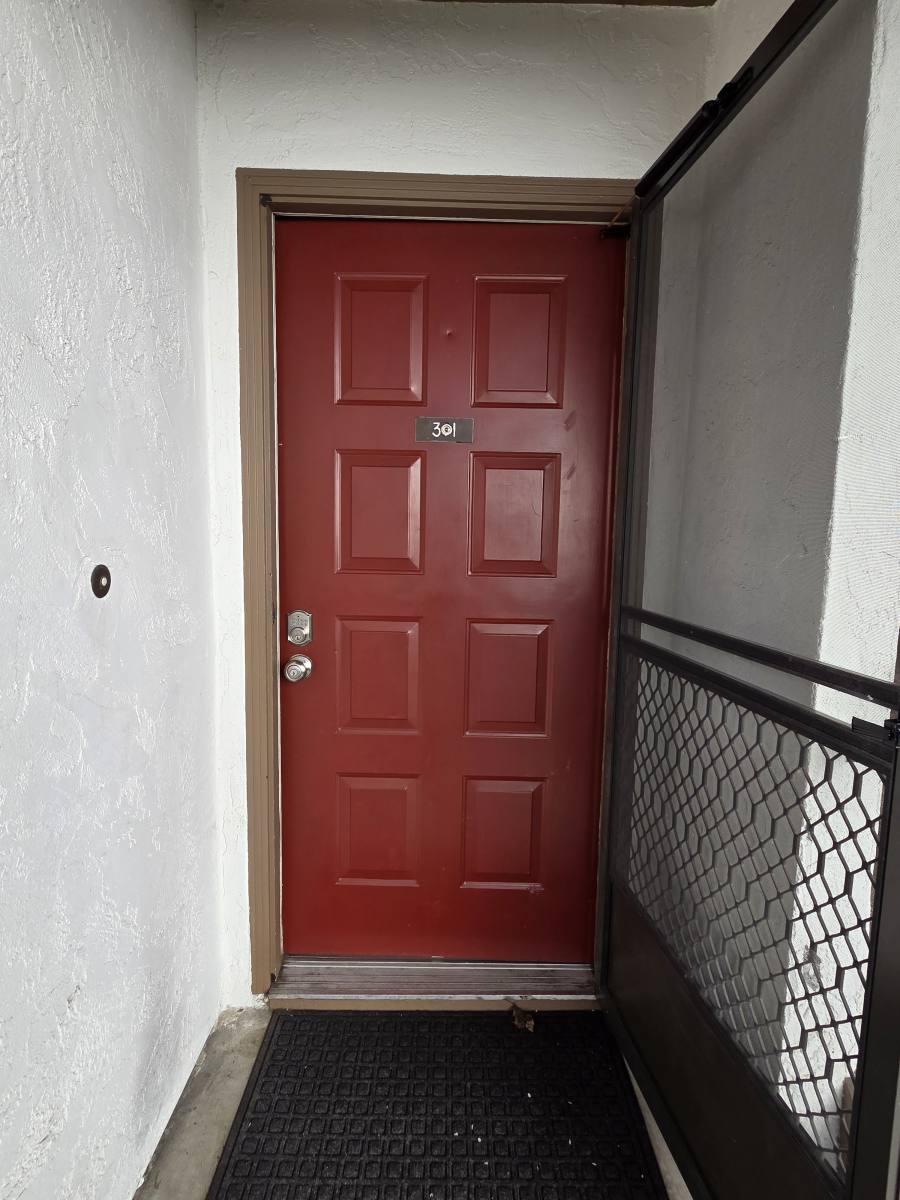 Condo for rent at 2201 Monroe St #301, Santa Clara, CA 95050