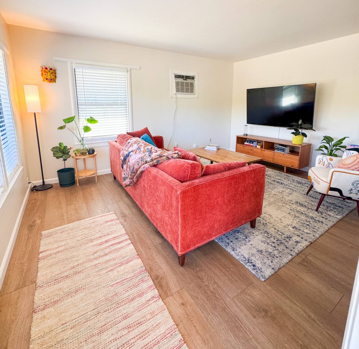 House for rent at 123 S E St, Cloverdale, CA 95425