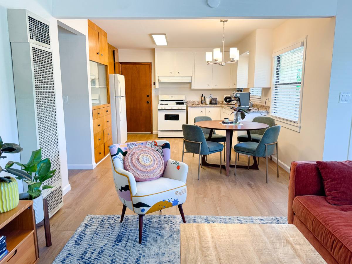 House for rent at 123 S E St, Cloverdale, CA 95425