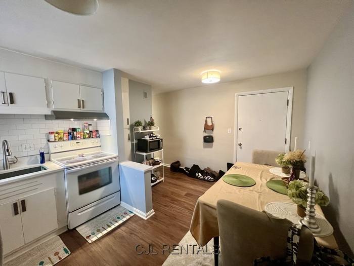 Apartment for rent at 44 Lionel Ave #B, Waltham, MA 02452