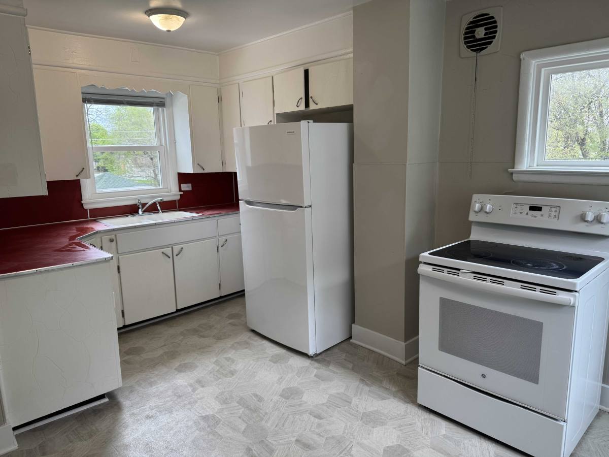 Apartment for rent at 1123 Wheeler St SW #2, Wyoming, MI 49509