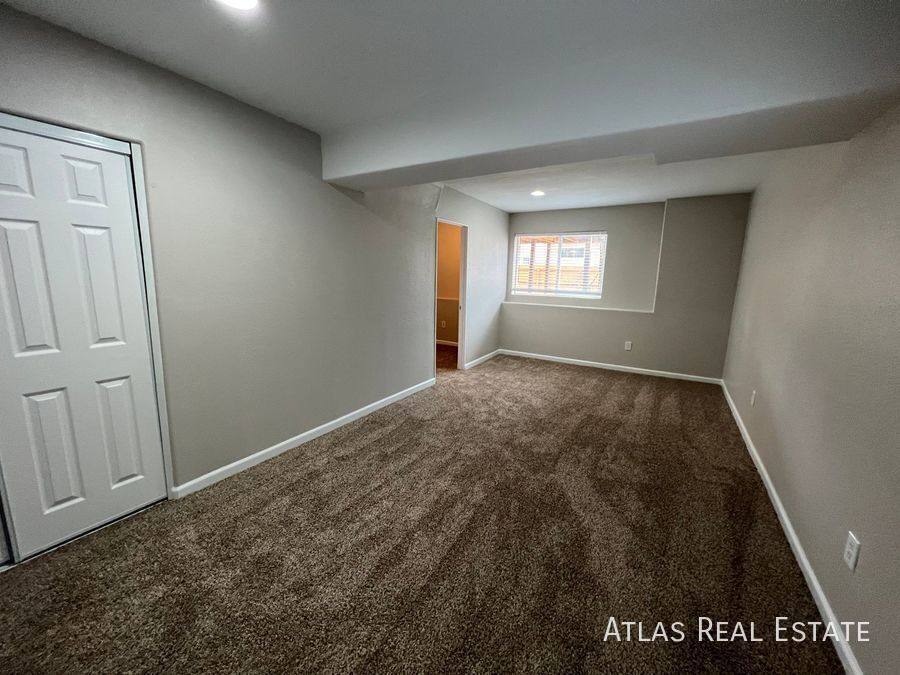 House for rent at 4413 Centerville Dr, Colorado Springs, CO 80922