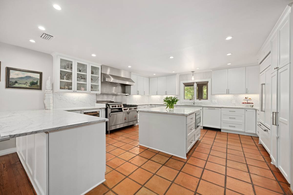 House for rent at 907 Crystal Creek Dr, Austin, TX 78746