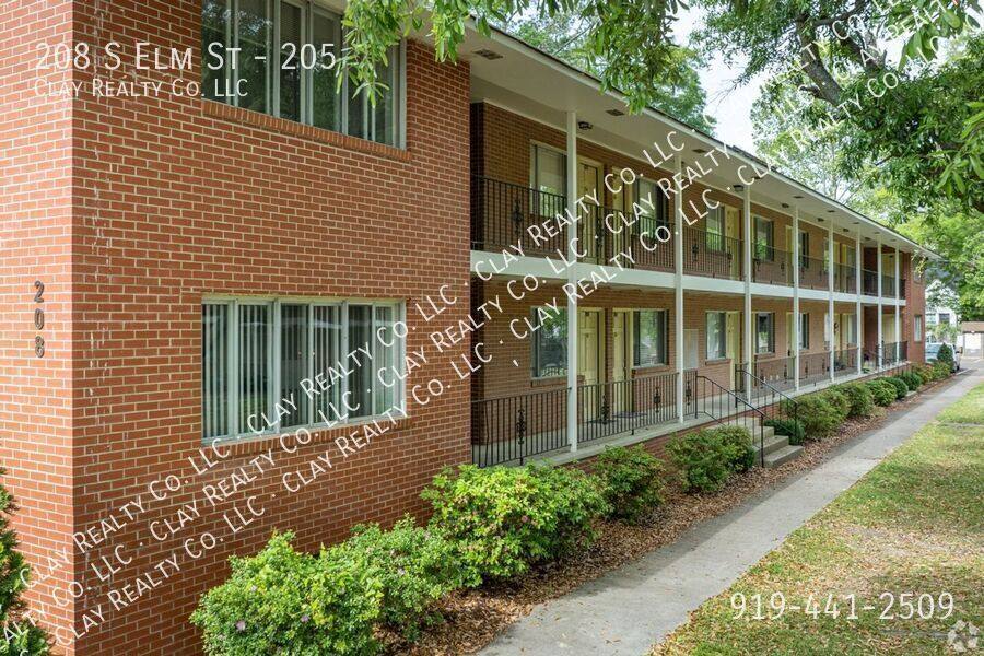 Apartment for rent at 208 S Elm St #205, Greenville, NC 27858