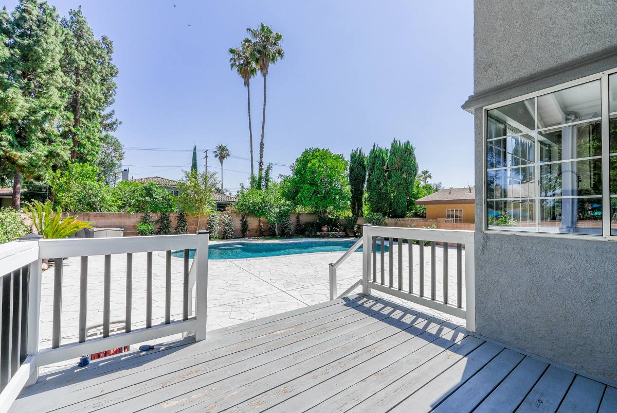 House for rent at 20212 Valerio St, Winnetka, CA 91306