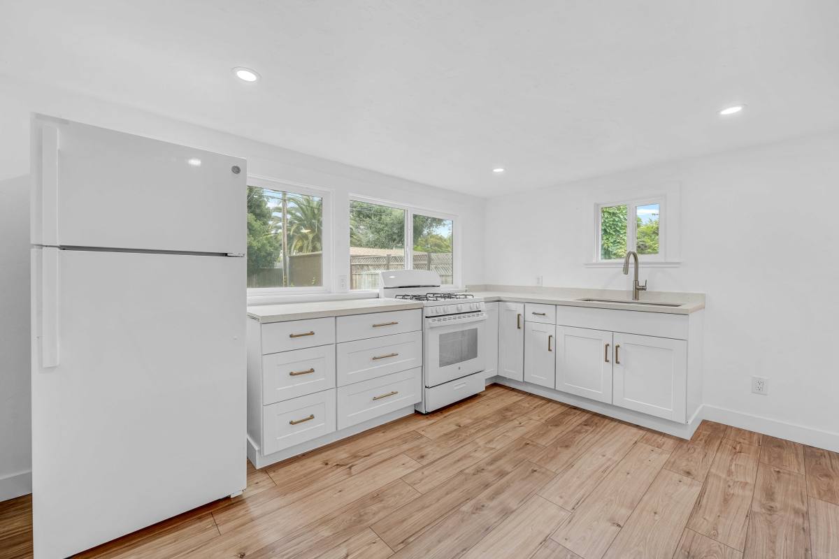 Apartment for rent at 812 Spring St #A, Santa Rosa, CA 95404