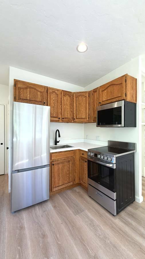 House for rent at 1 Castro St, Forest Knolls, CA 94933