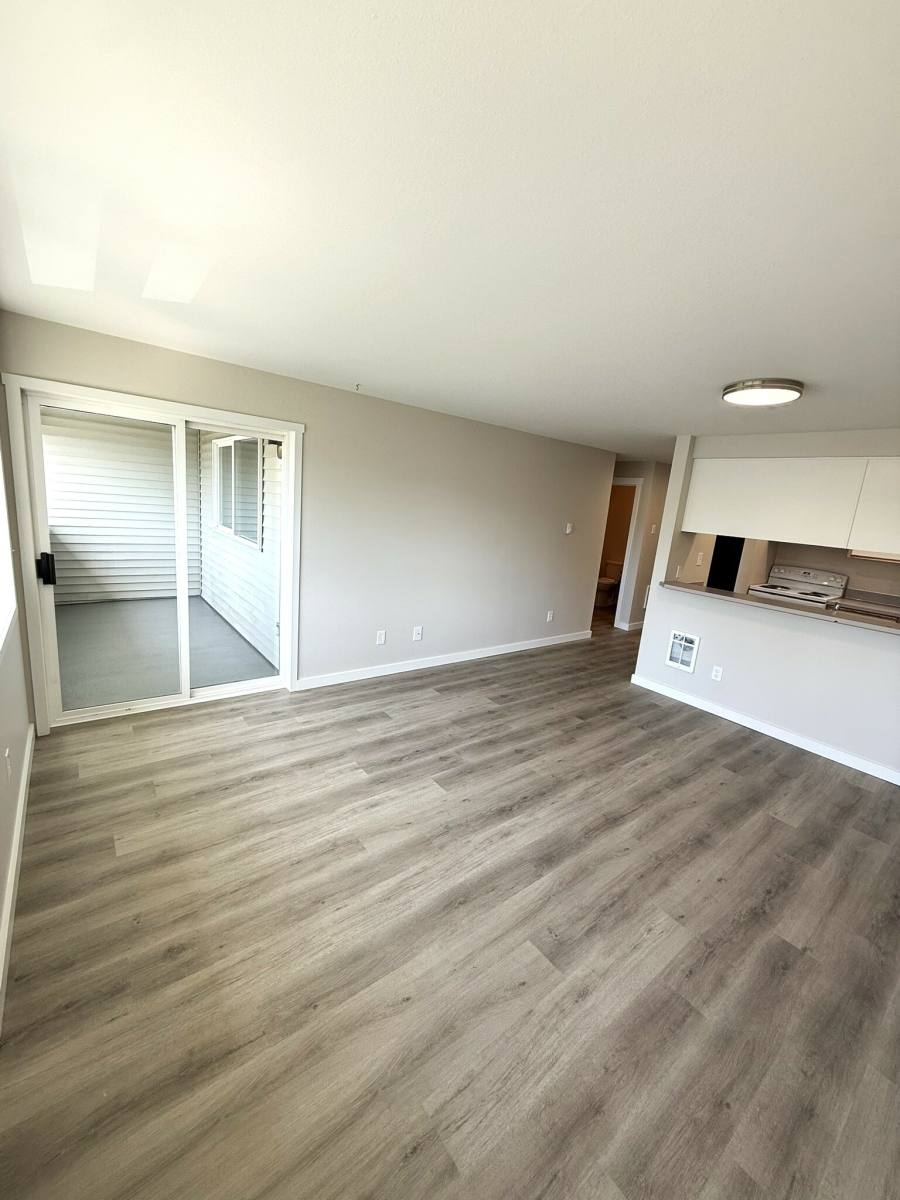Apartment for rent at 9044 13th Ave NW #6, Seattle, WA 98117