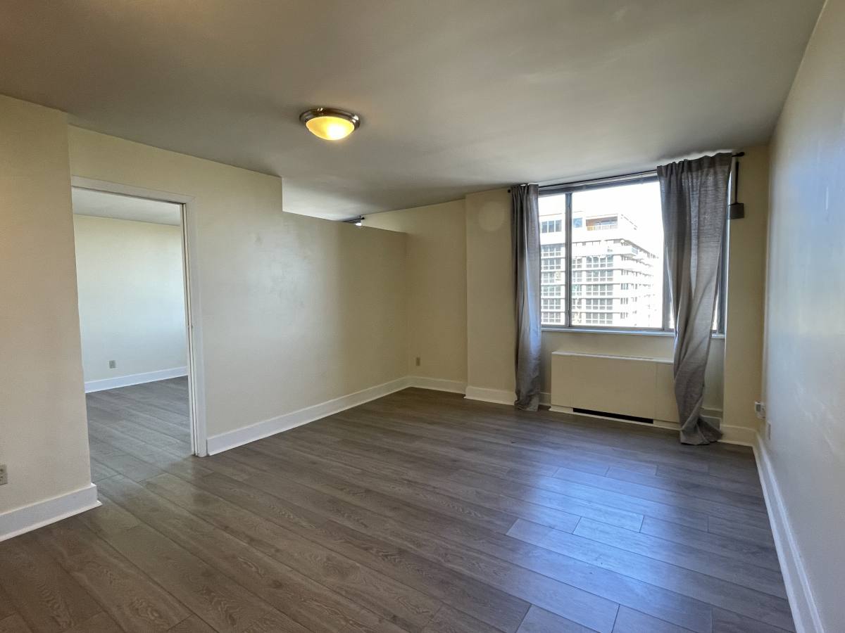 Condo for rent at 600 E 8th St #11F, Kansas City, MO 64106
